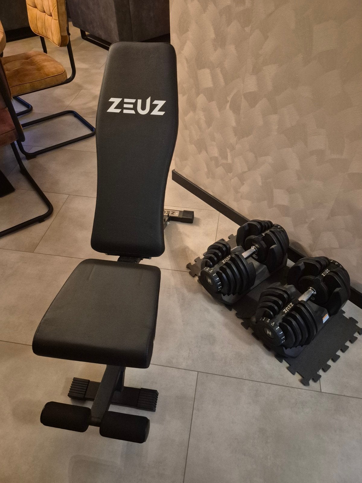 Dumbbells verstelbare  2x40kg + fitnessbank
Z, Ophalen, Zo goed als nieuw, Armen, Fitnessbank