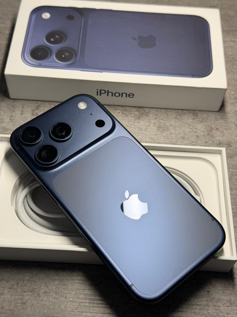  Apple iphone 17 Pro Deep Blue 512GB Kort gebruikt, 512 GB, Apple, Apple, Blauw