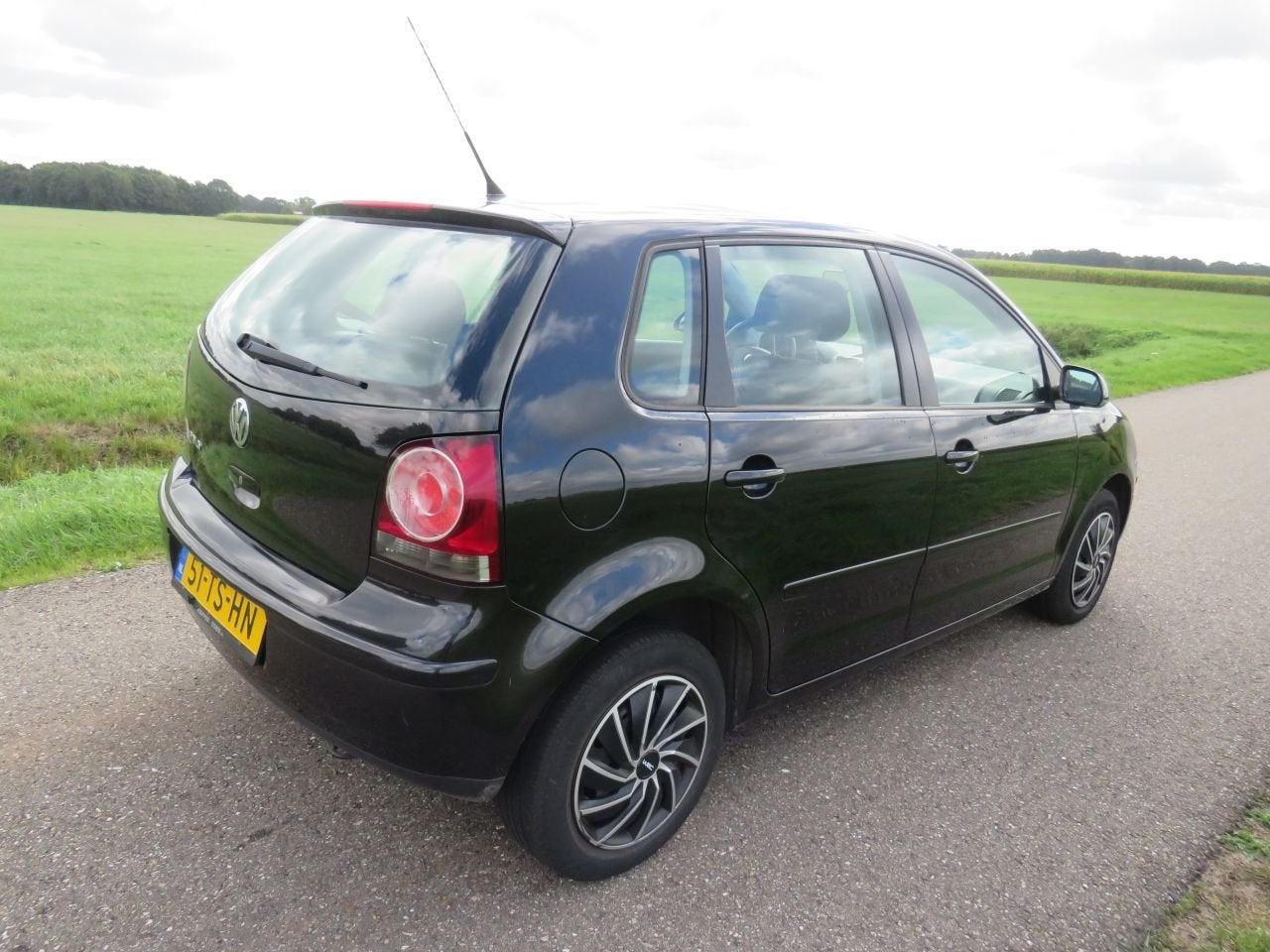 Volkswagen Polo 1.2 Optive 5drs Airco 2007 Parkeerschade NAV, Volkswagen, Handgeschakeld, 1200 cc, Kundenbetreuung@volkswagen.de