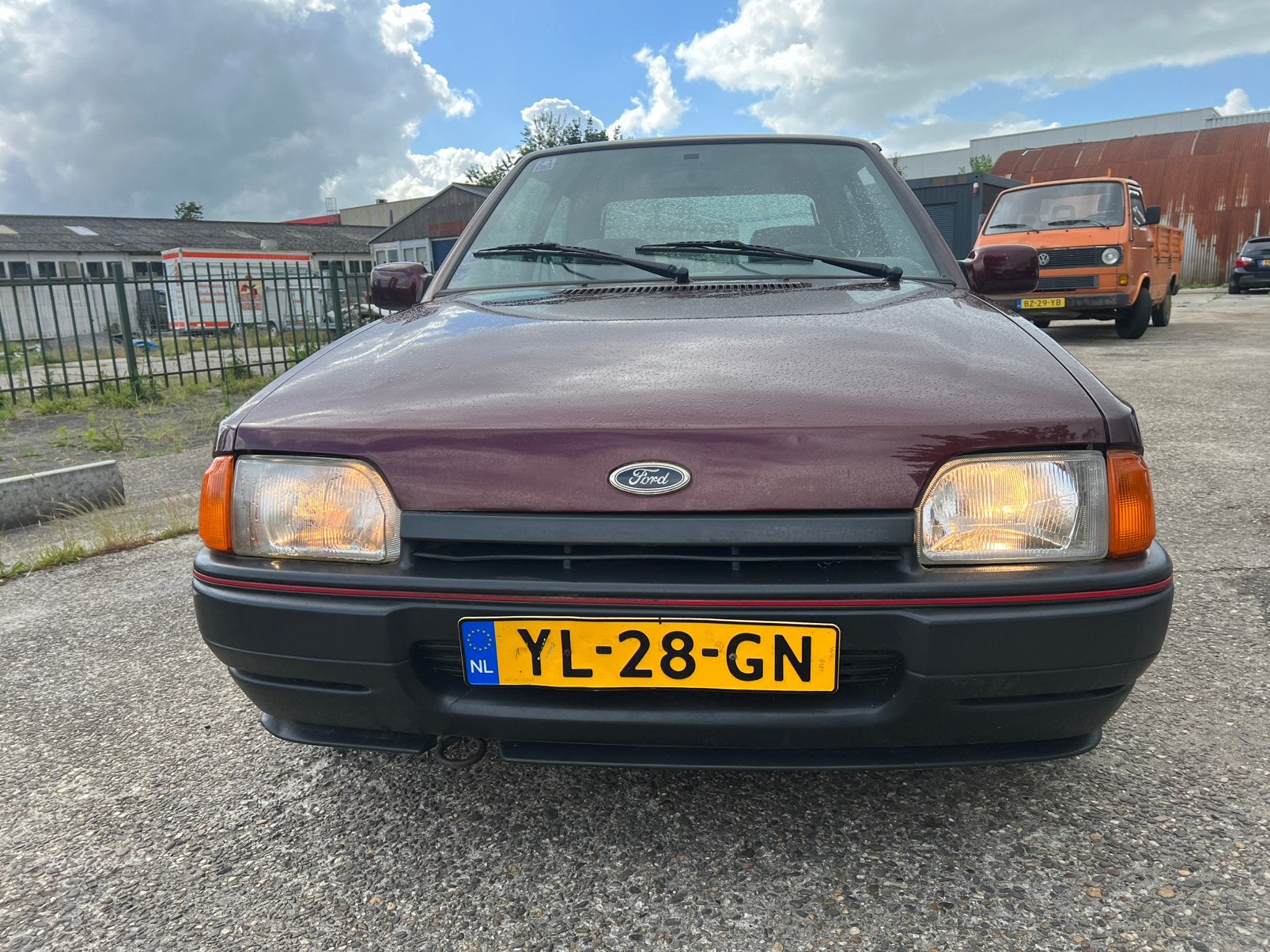 Ford Escort 1.4 I CL U9 1990 Rood, Auto's, Voorwielaandrijving, Escort, 4 cilinders, Origineel Nederlands