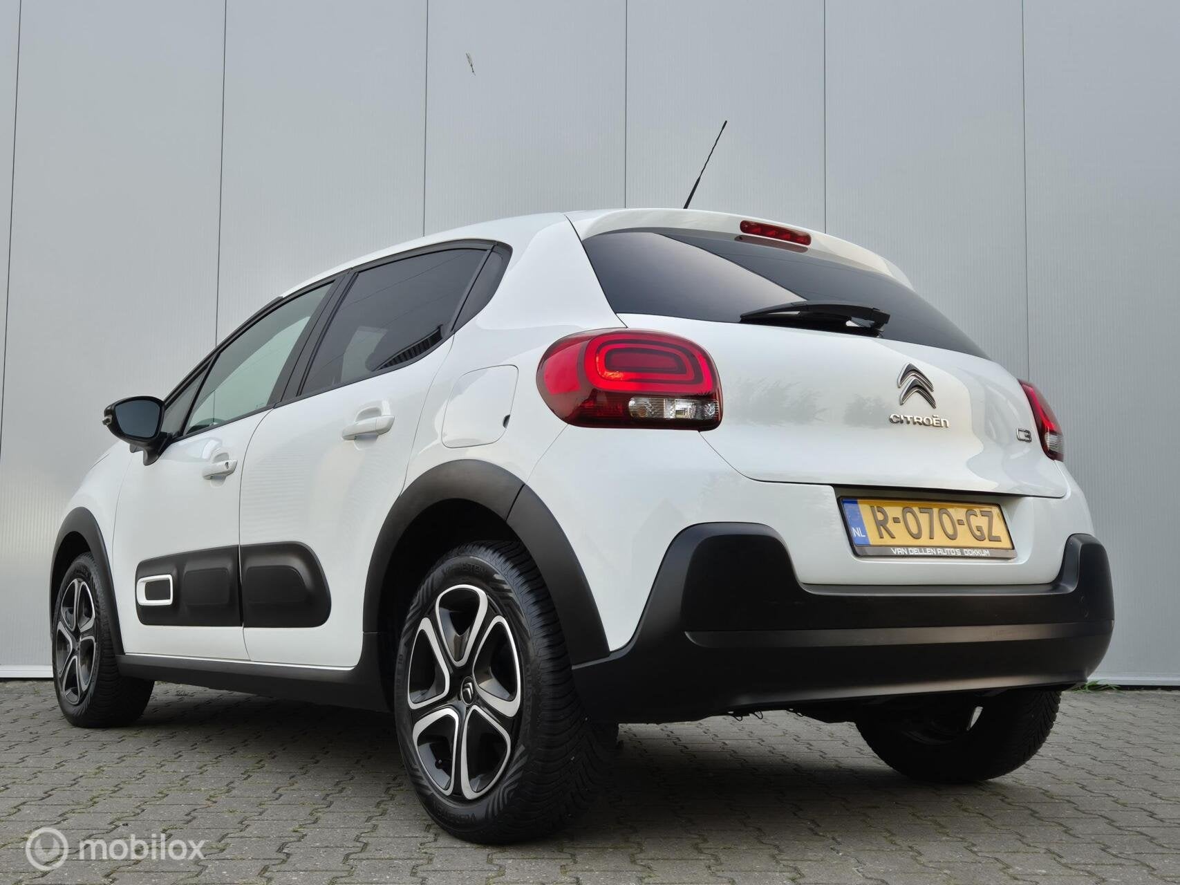 CITROEN C3 1.2 PURETECH FEEL/CLIMATE/LED/CARPLAY/CRUISE/BLUE, Voorwielaandrijving, 450 kg, Euro 6, 1199 cc