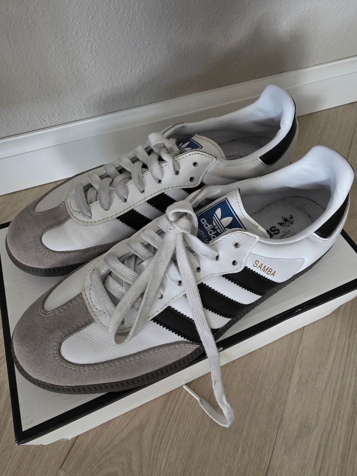 adidas samba dames schoenen maat 40, Adidas, Wit, Ophalen of Verzenden, Sneakers of Gympen