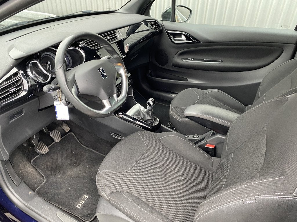 Citroën DS3 1.2 PureTech So Chic 155Dkm.NAP, Clima, Navi, C, Auto's, Citroën, Stof, Gebruikt, 1199 cc, Origineel Nederlands