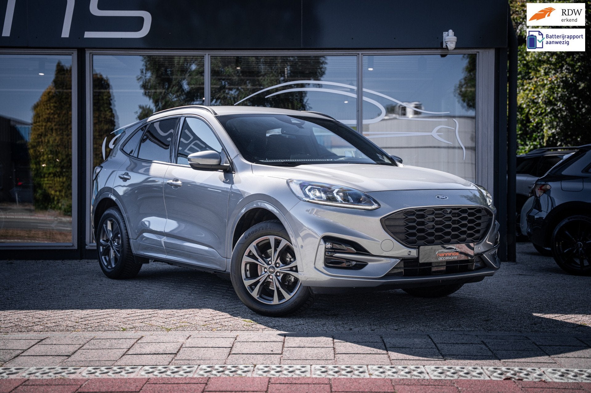 Ford Kuga 2.5 PHEV ST-Line X|90%SOH|Winterpacket|ACC|Lane As, Auto's, Dealer onderhouden, 14 kWh, Gebruikt, Zwart
