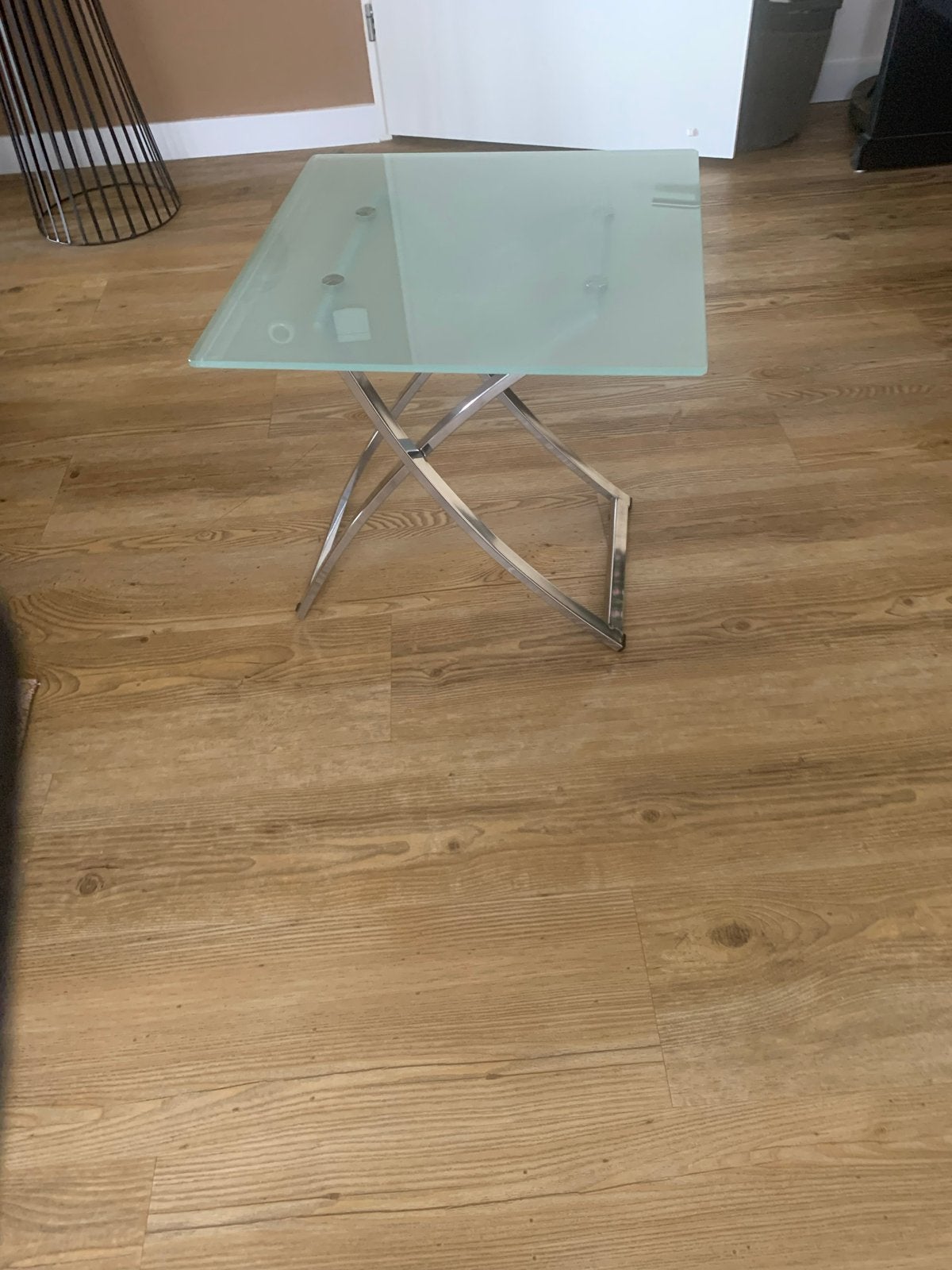 Glazen bijzettafel met chromen onderstel, Ophalen, Minder dan 45 cm, Minder dan 55 cm, Gebruikt