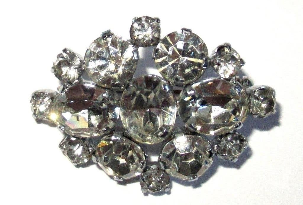 Retro helder kristallen broche., Ophalen of Verzenden, Zo goed als nieuw, Zilver, Overige materialen