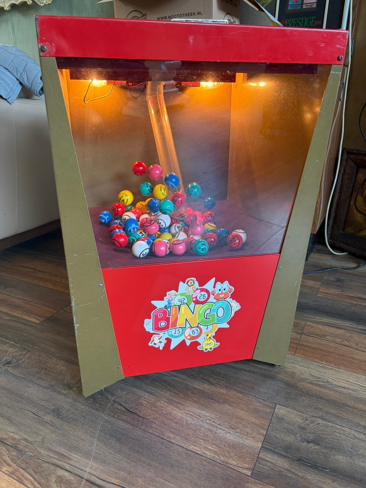 Nette Bingomachine/ bingo apparaat, bingo blower, Ophalen, Vijf spelers of meer, Zo goed als nieuw