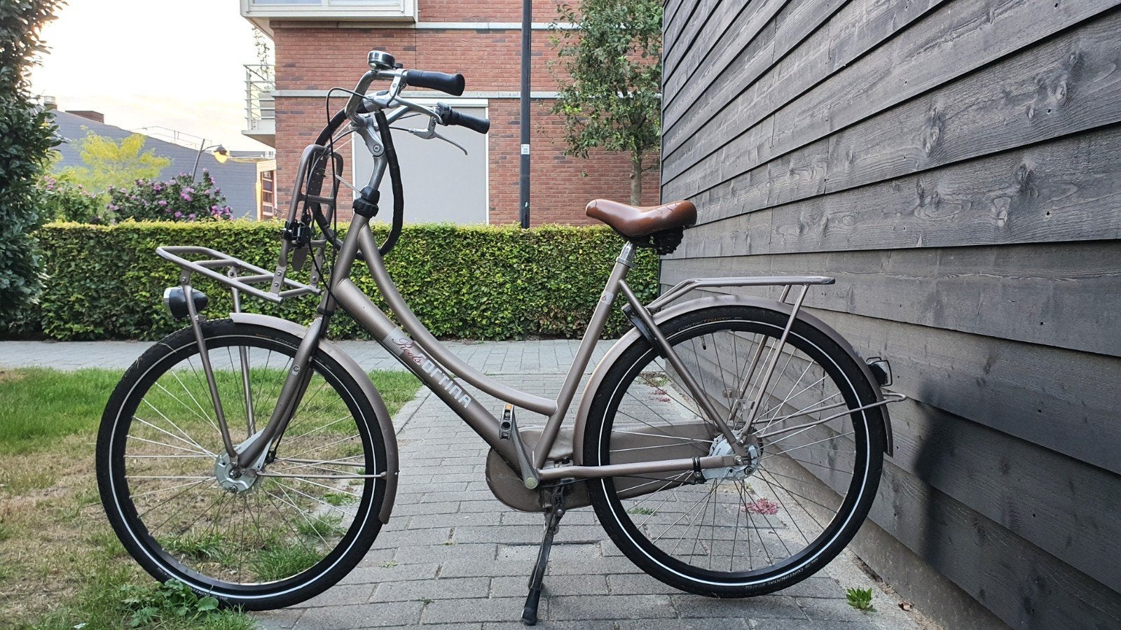 Cortina Roots damesfiets – 28 inch, 56 cm of meer, Ophalen, Gebruikt, Versnellingen