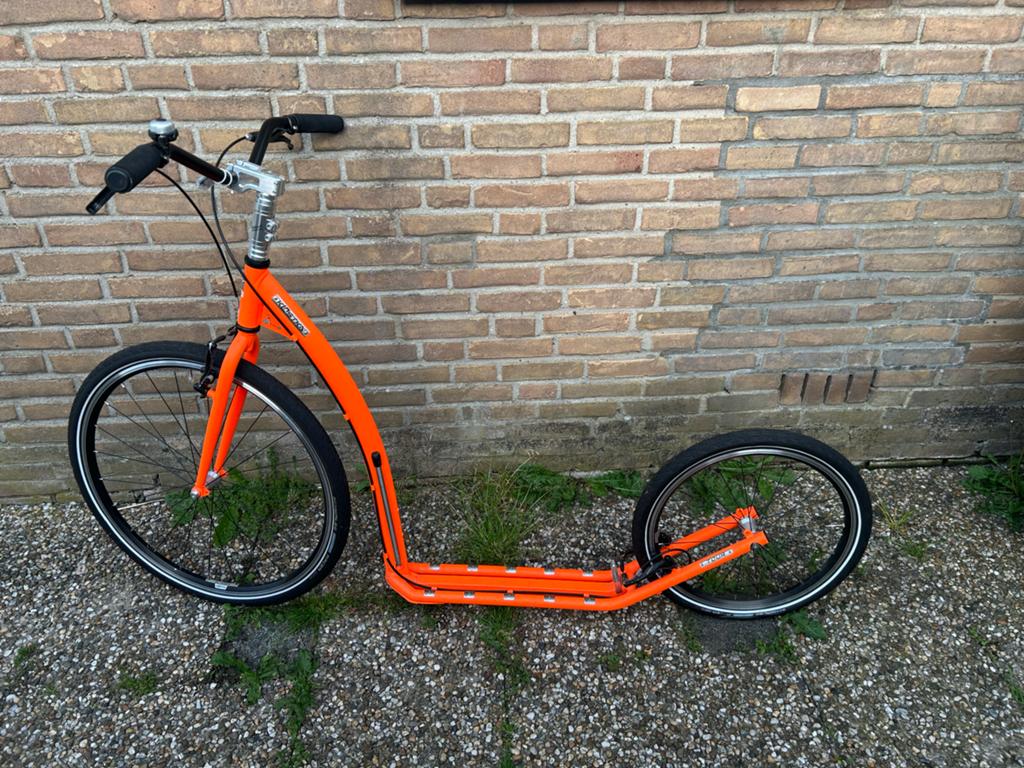 Klostka Maxima Oranje Kickbike Step, Ophalen, Zo goed als nieuw, Kickbike