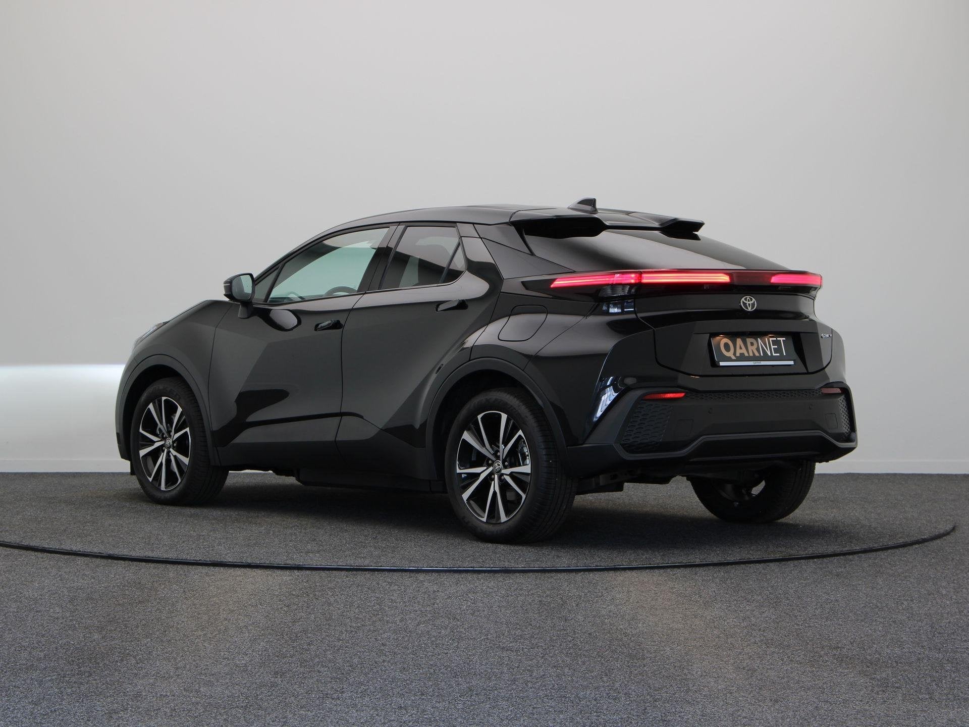 Toyota C-HR 2.0 Plug-in Hybrid 220 Dynamic | 10 jaar Garanti, Auto's, Toyota, Dealer onderhouden, 4 cilinders, Zwart, Plug-in hybride
