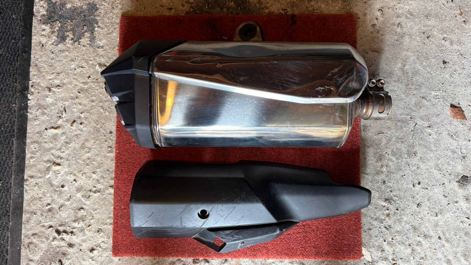 Uitlaatdemper Honda CRF1000 Africa Twin | OEM | 2015-2017, Ophalen of Verzenden, Gebruikt