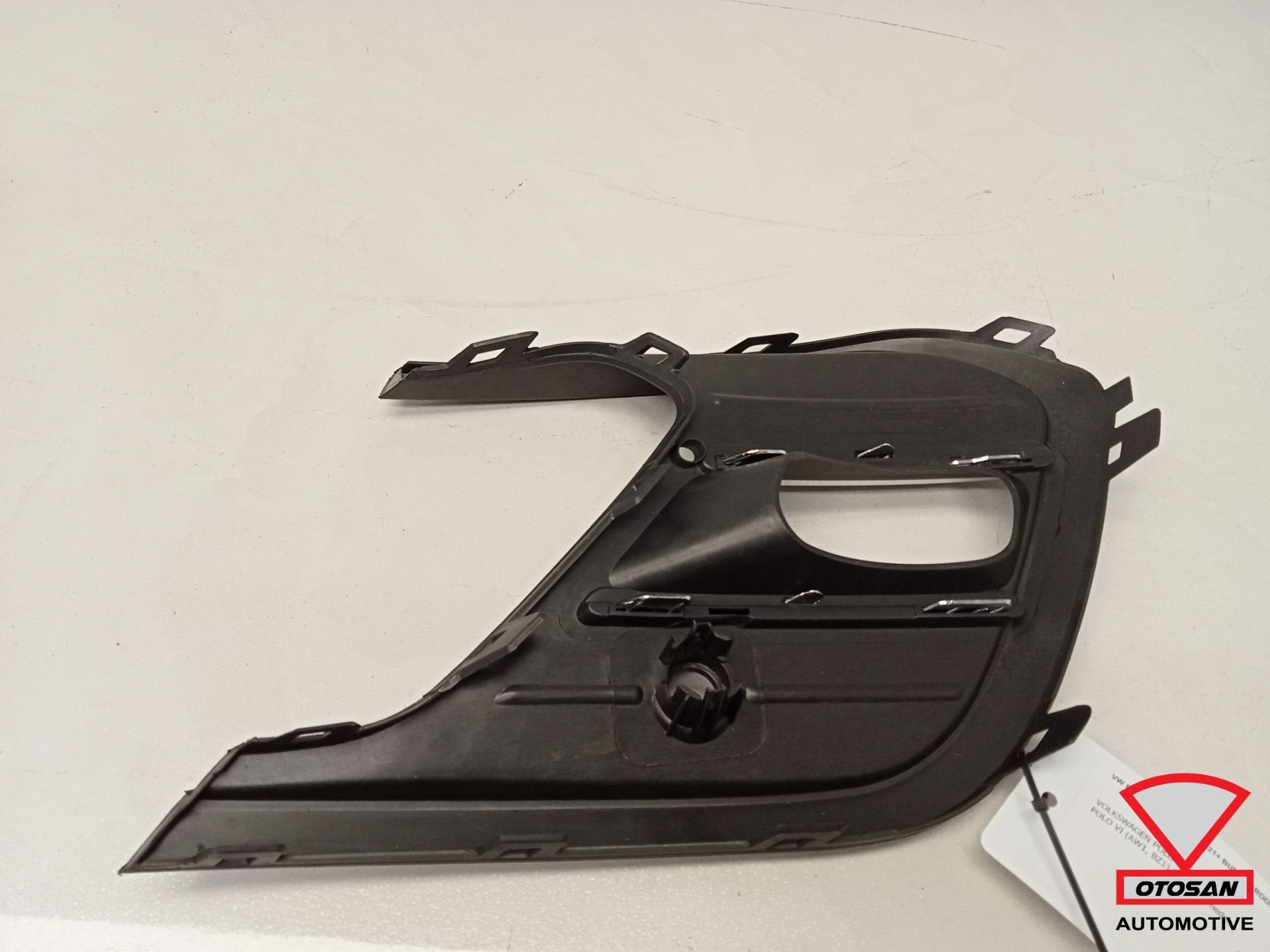 Polo 2g facelift 2021+ bumper rooster mistlamp links, Gebruikt, Volkswagen, Volkswagen AG, Bumper