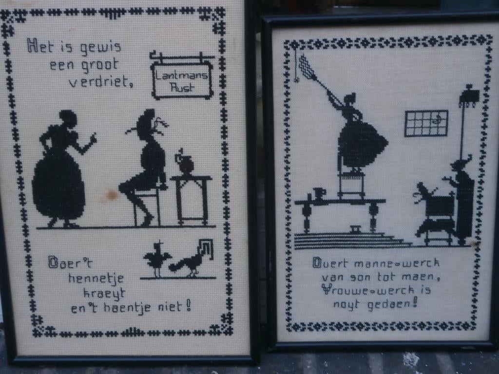2 Leuke gehaakte schilderijtjes met dialectische tekst, Ophalen of Verzenden