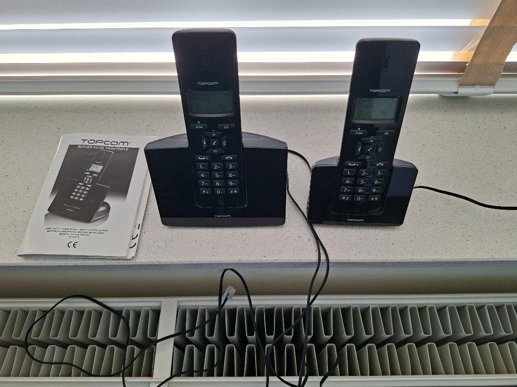 Dect telefoons, Ophalen of Verzenden, Gebruikt, 2 handsets, Stralingsarm