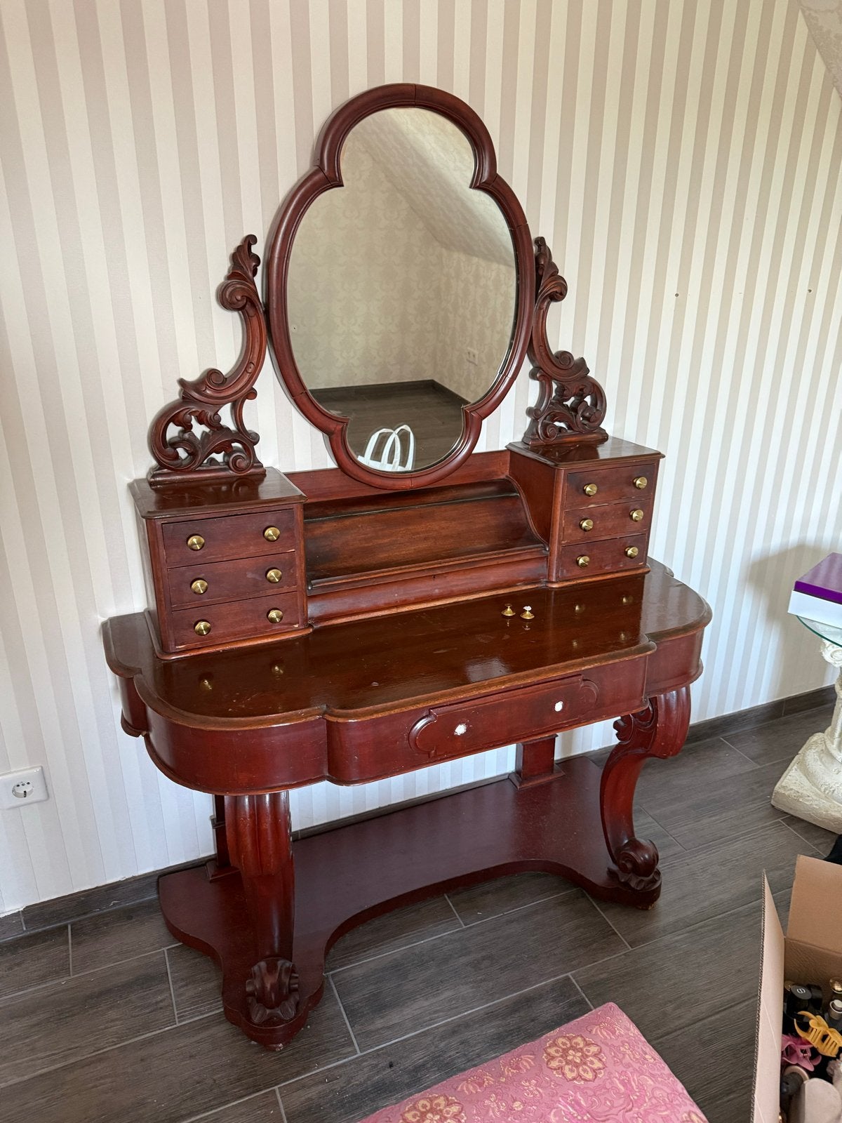 Barok kaptafel met spiegel - Heeft wat liefde nodig, Ophalen of Verzenden, Gebruikt, Hout