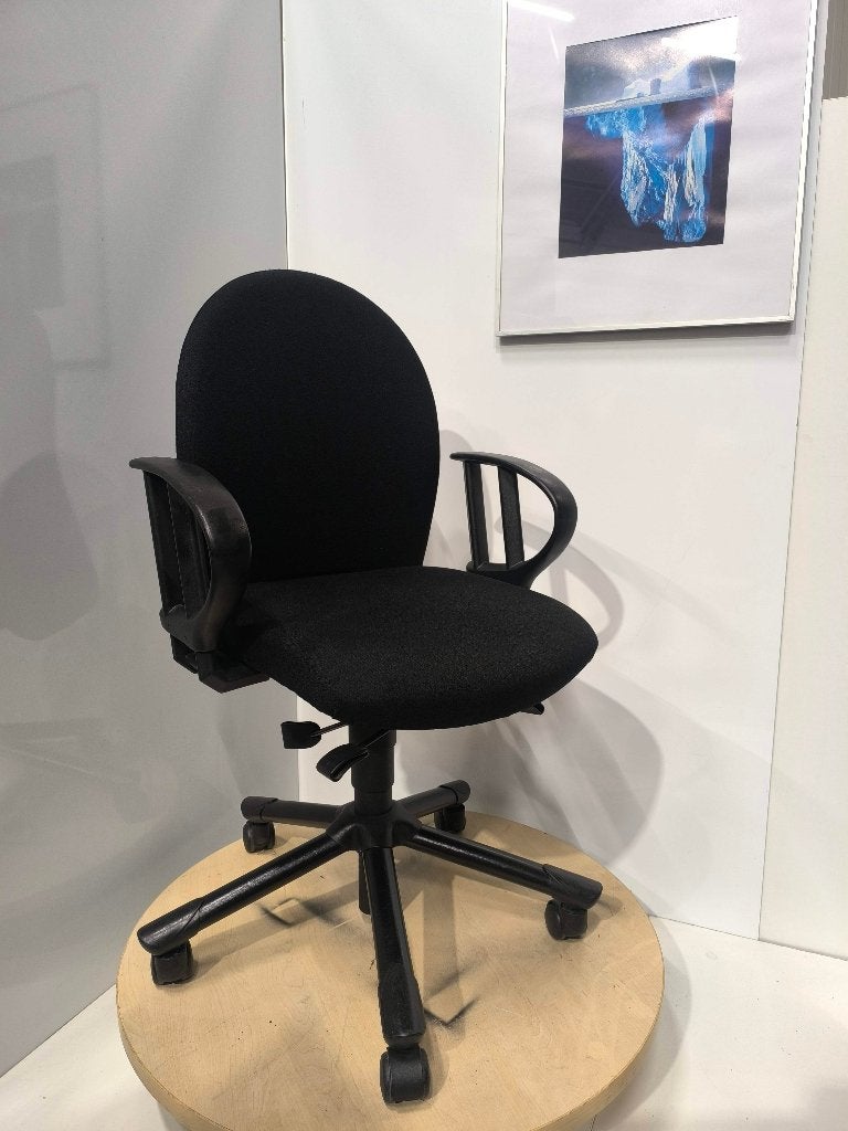 Interstuhl ergonomische bureaustoel – zwart – €70/st, 15st, Huis en Inrichting, Bureaustoelen, Gebruikt, Zwart, Ophalen of Verzenden