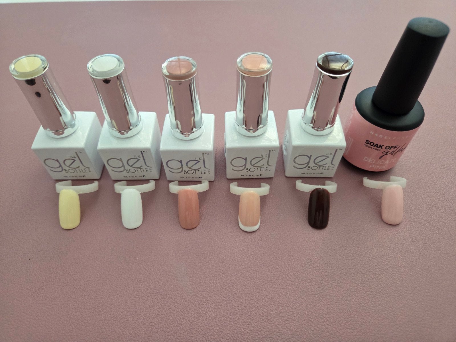 The GelBottle Inc. Gel Nagellak Collectie - Diverse Kleuren, Sieraden, Tassen en Uiterlijk, Uiterlijk | Cosmetica en Make-up, Zo goed als nieuw