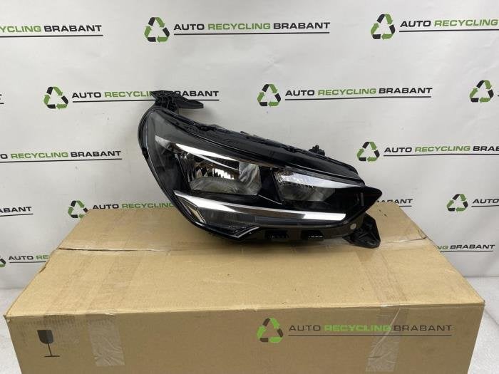 Koplamp rechts van een Opel Corsa, Auto-onderdelen, Gebruikt, -, -, Opel