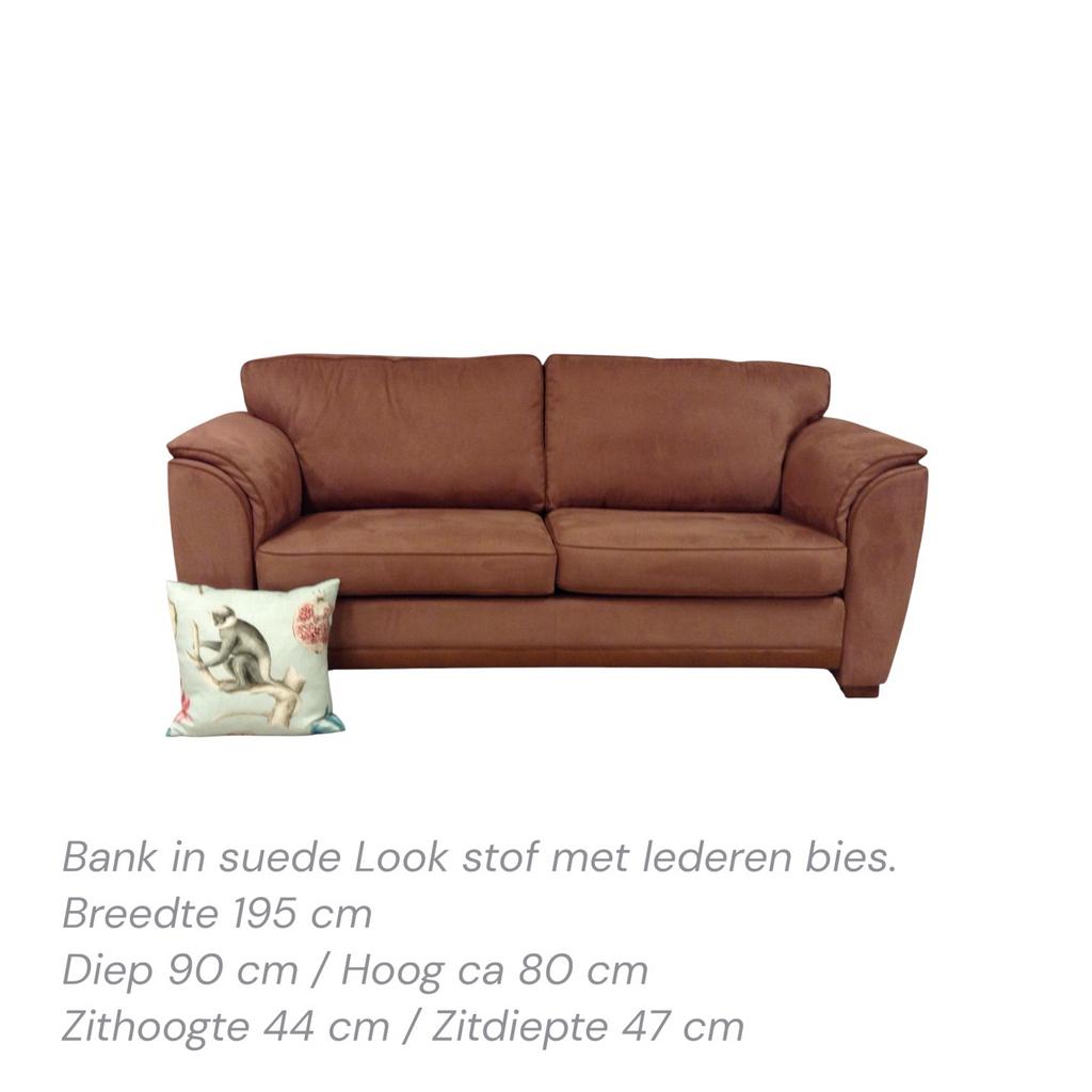 Bank in suede look bruin met leren bies  195 cm breed, Huis en Inrichting, Banken | Bankstellen, Ophalen, Tidloos- Stijlvol, 150 tot 200 cm