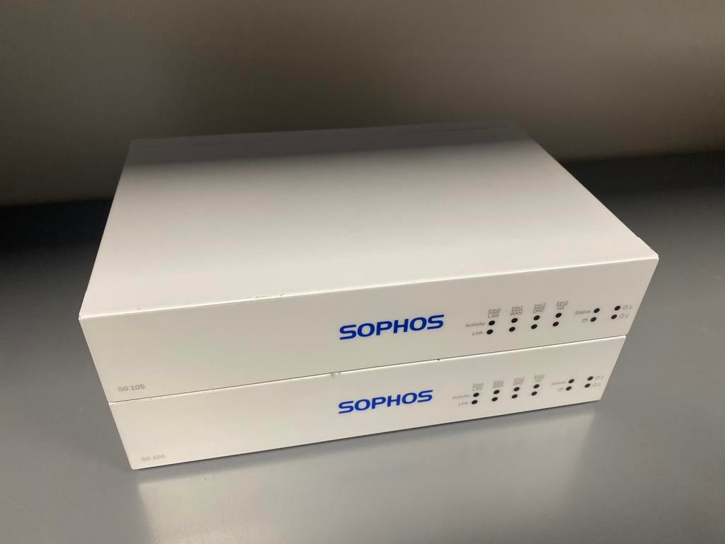 Sophos SG105 (2stuks), Ophalen, Zo goed als nieuw