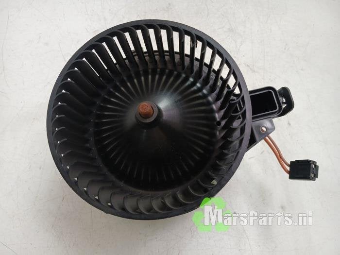 Kachel Ventilatiemotor van een Volkswagen T-Cross, Gebruikt, -, Volkswagen, -