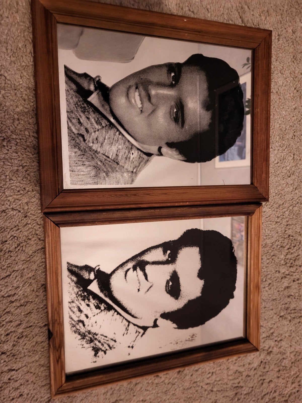 Set van 2 ingelijste Elvis Presley spiegels, Ophalen of Verzenden, Print, Print/reproductie, Ingelijst