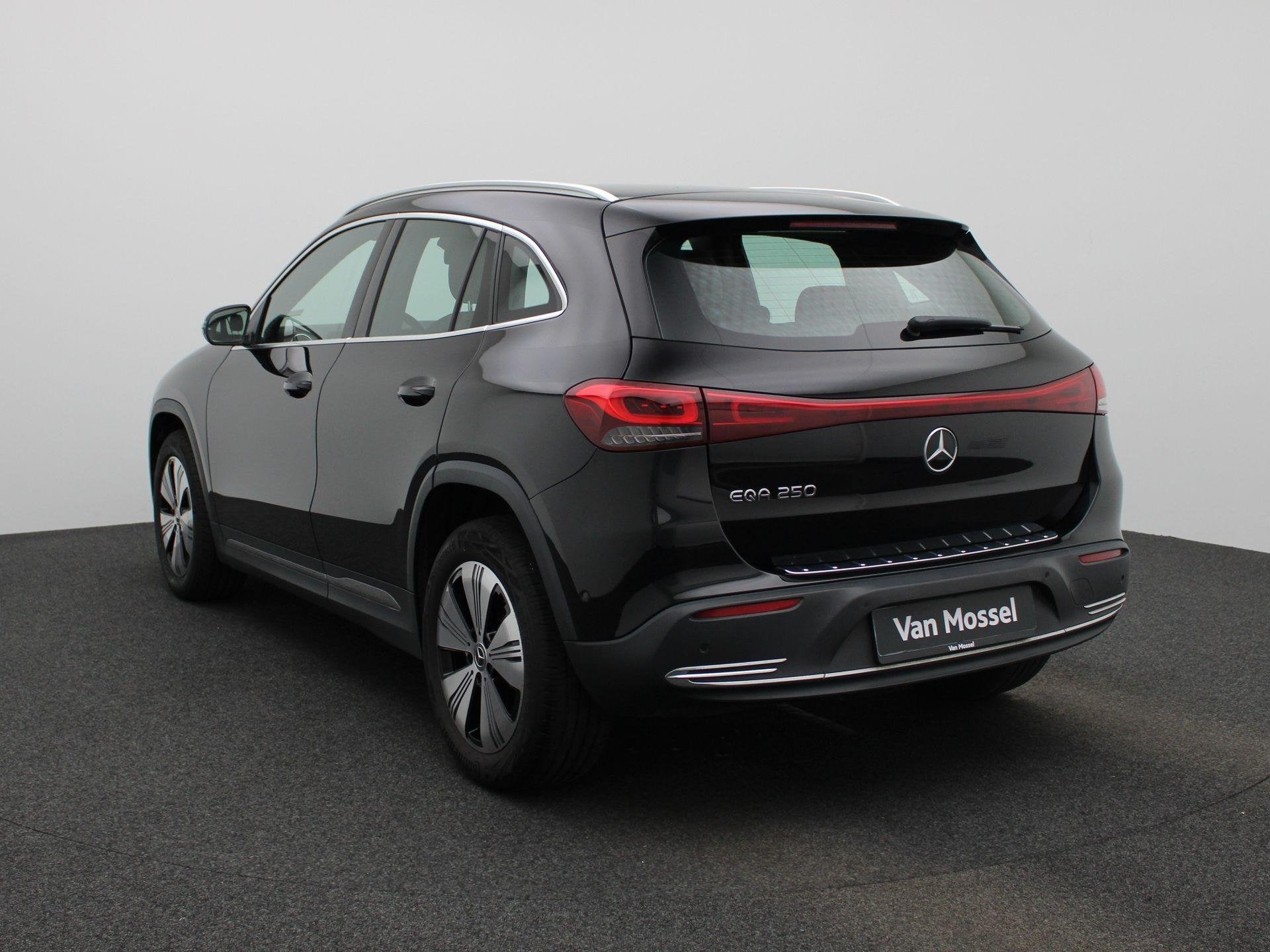 Mercedes-Benz EQA EQA 250+ Business Line | Apple Carplay / A, Auto's, 12 maanden, Stof, Gebruikt, 190 pk