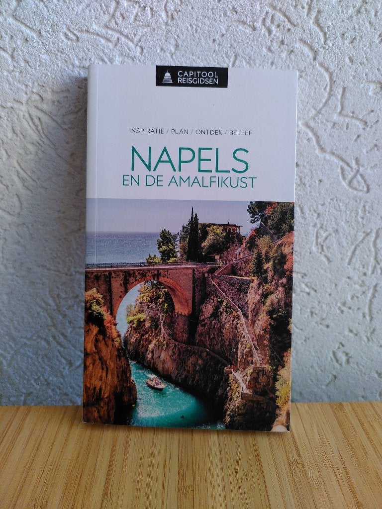 Capitool Napels en de Amalfikust, Capitool, Verzenden, Europa, Zo goed als nieuw