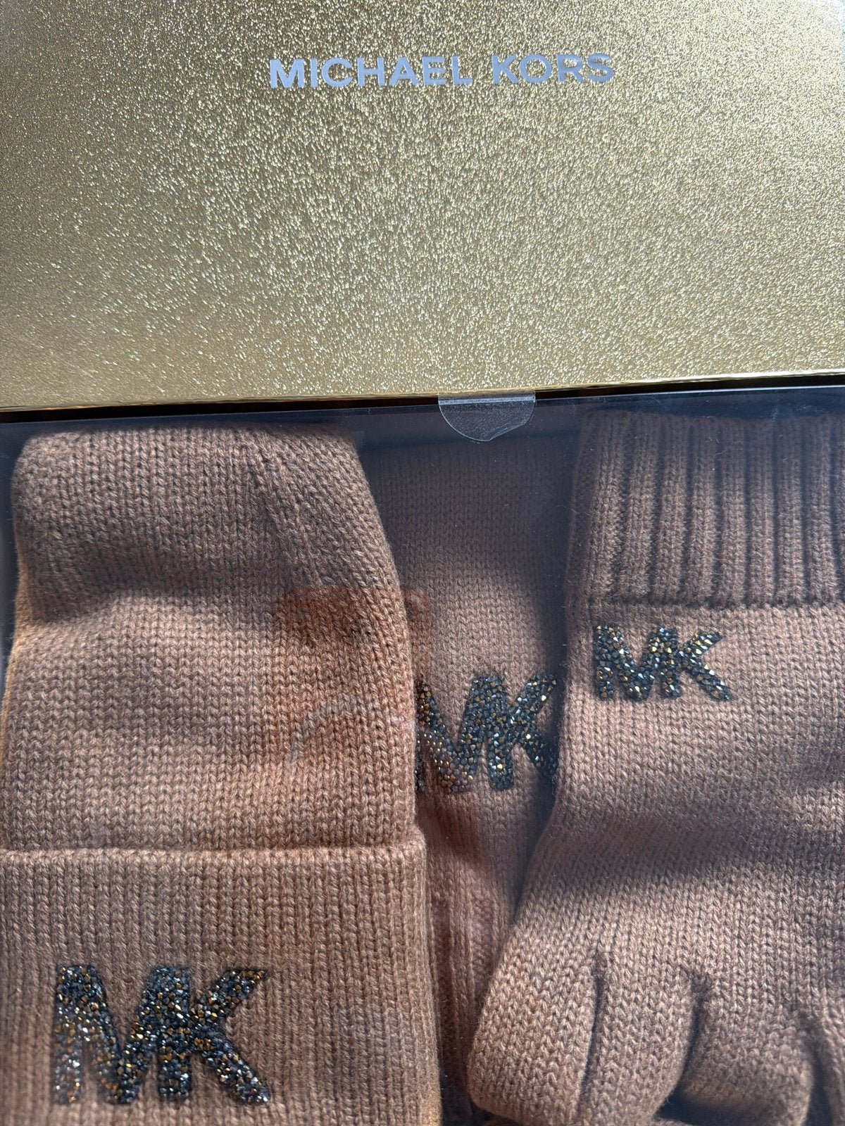 Michael Kors muts, sjaal en handschoenen set NIEUW, Ophalen of Verzenden, Nieuw, Sjaal