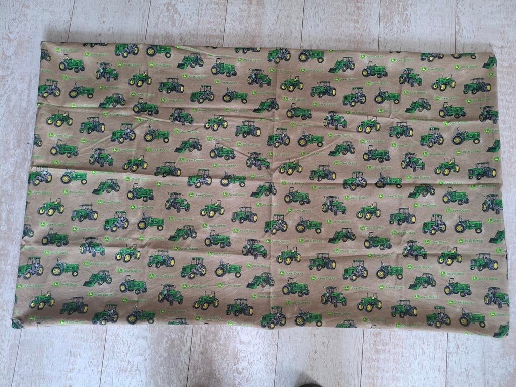 John Deere kussenhoes 107 x 65 cm, Ophalen, Zo goed als nieuw