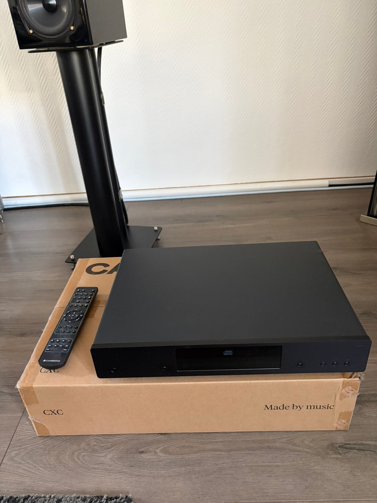 Cambridge CXC limited Black edition cd loopwerk 4 mnd oud, Ophalen, Zo goed als nieuw