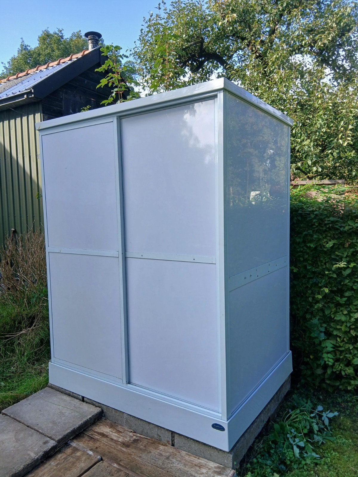 Foto 4 van Complete mobiele badkamer met douche, toilet en boiler