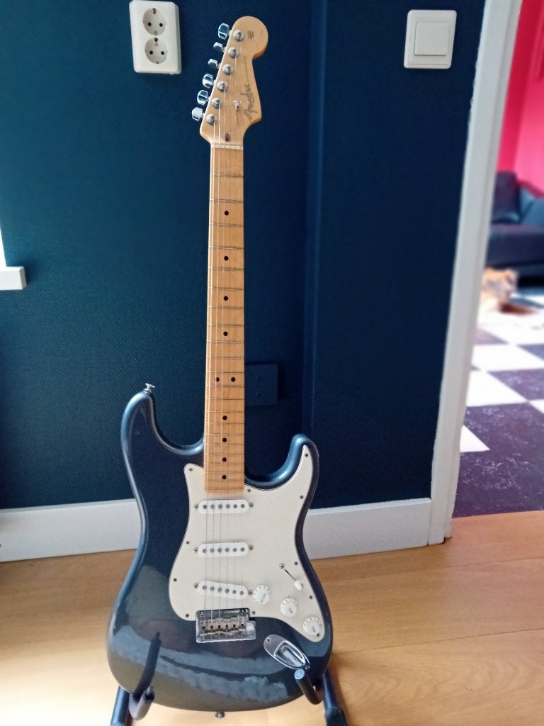 Fender American Standard Stratocaster, Muziek en Instrumenten, Snaarinstrumenten | Gitaren | Elektrisch, Ophalen, Zo goed als nieuw