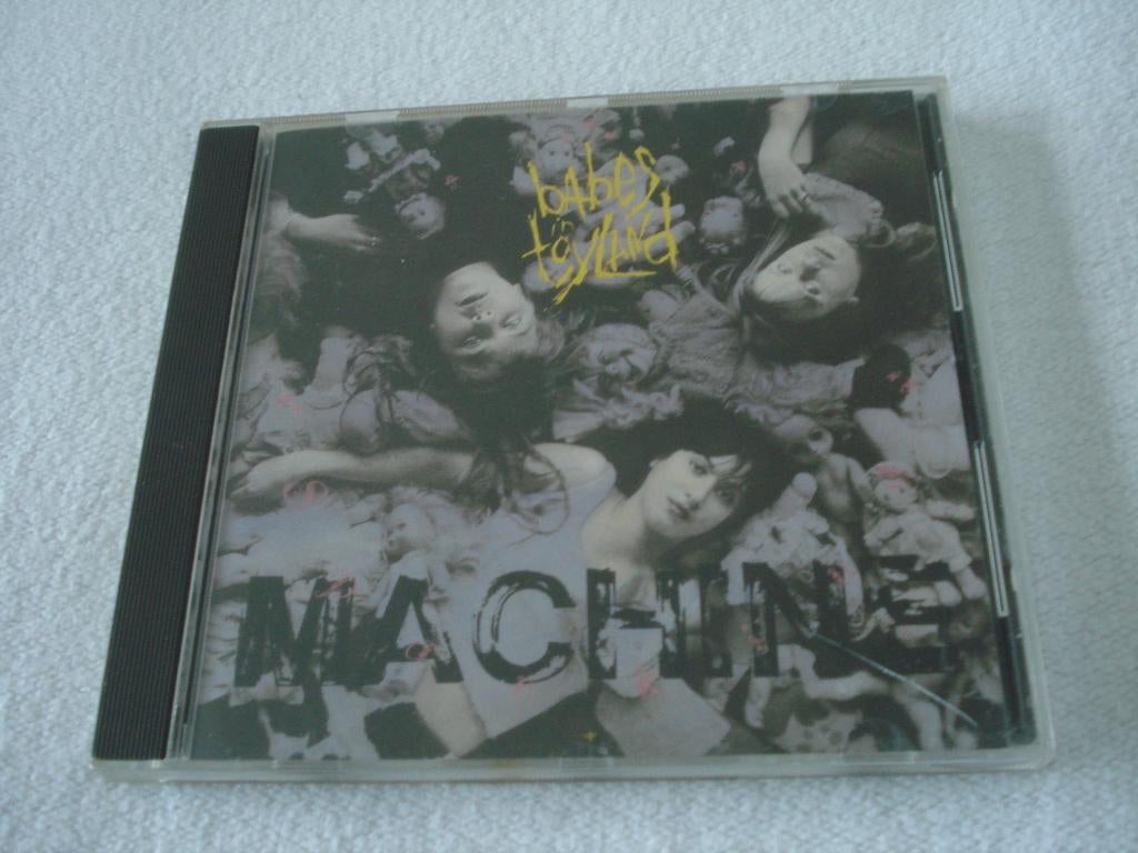 BABES IN TOYLAND - SPANKING MACHINE grunge, Cd's en Dvd's, Ophalen of Verzenden, Zo goed als nieuw, Alternative