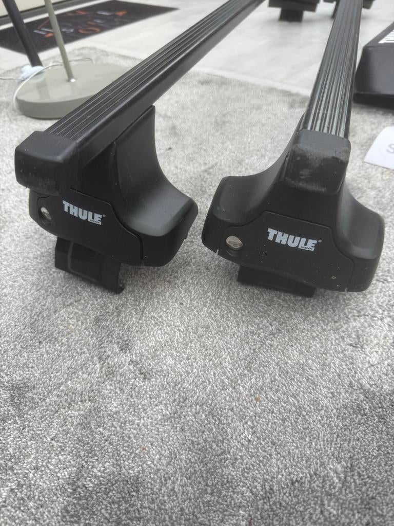 Thule Dakdragerset Peugeot 208 (Kit 1687), Auto diversen, Dakdragers, Ophalen, Gebruikt