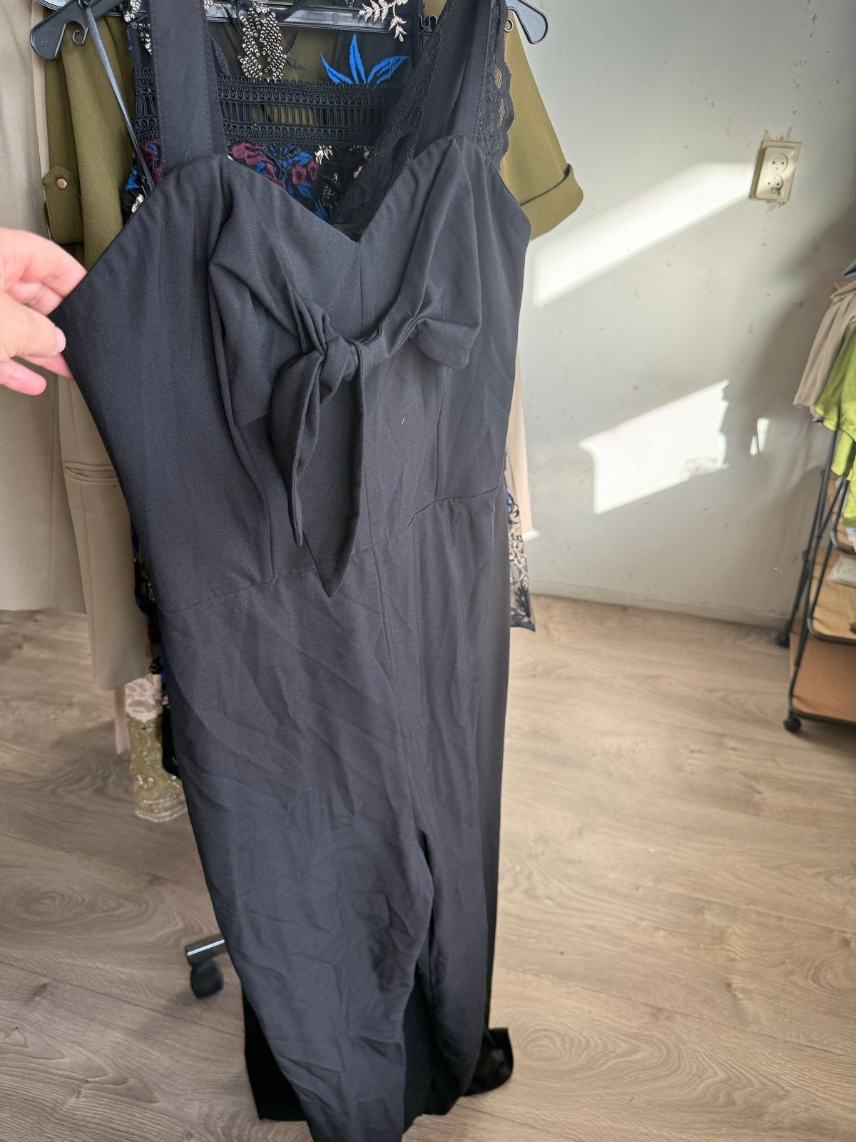 Jumpsuit h&m maatje 42, Kleding | Dames, Jumpsuits, Ophalen of Verzenden