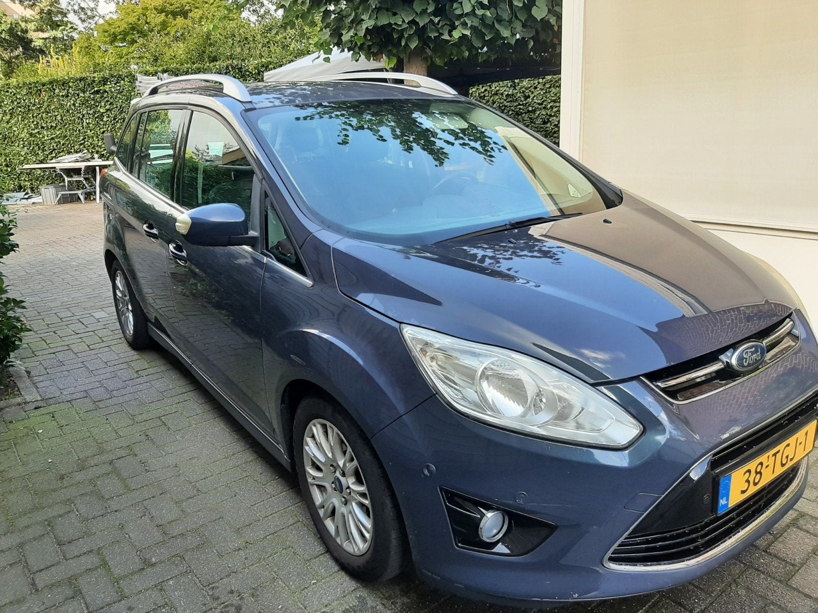 Ford Grand C-Max 1.6 Ti-vct 92KW 2012 Grijs, Voorwielaandrijving, 1596 cc, 125 pk, 750 kg
