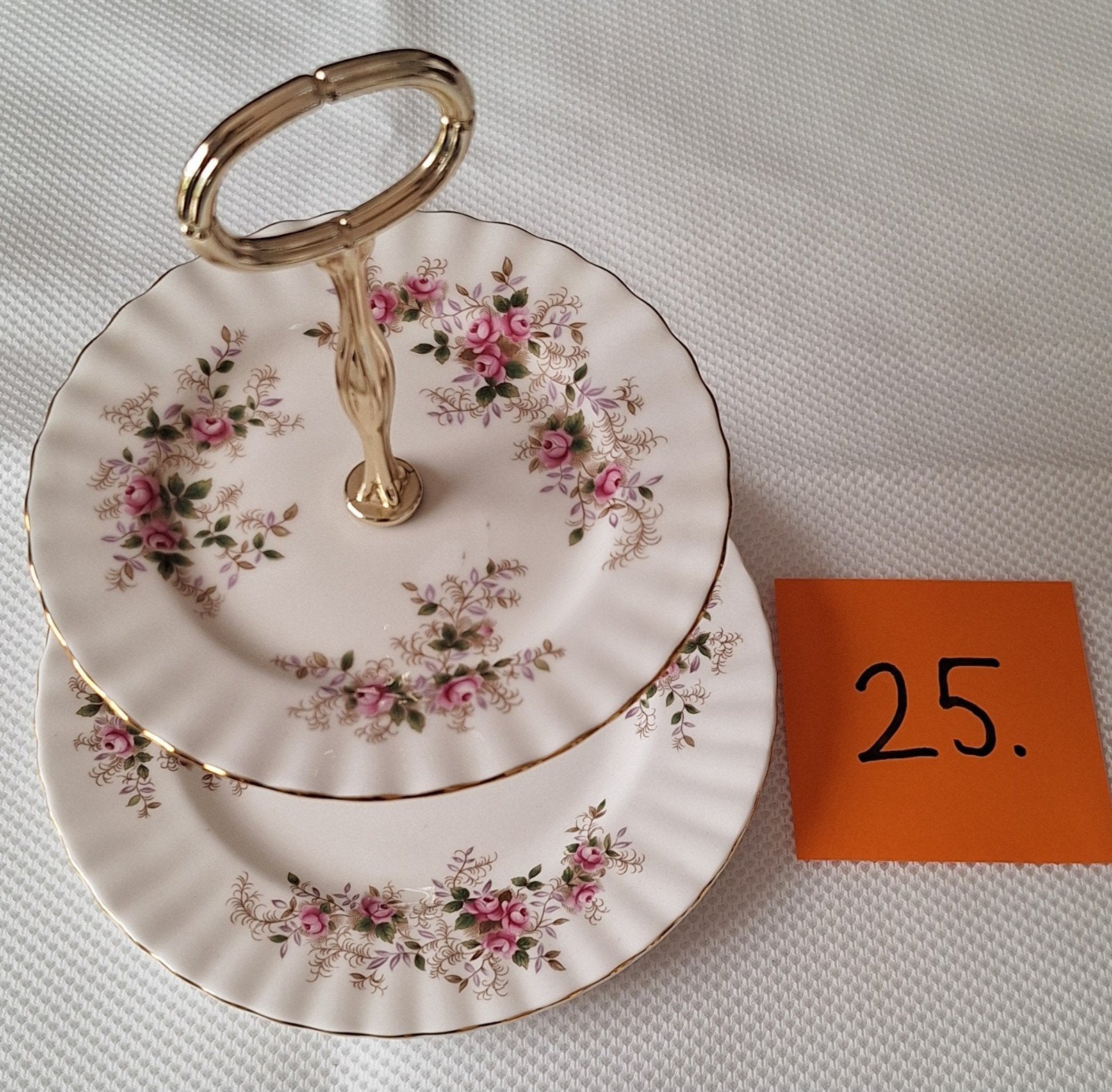 Royal Albert Old Country Roses 2-laags etagère, Antiek en Kunst, Ophalen of Verzenden