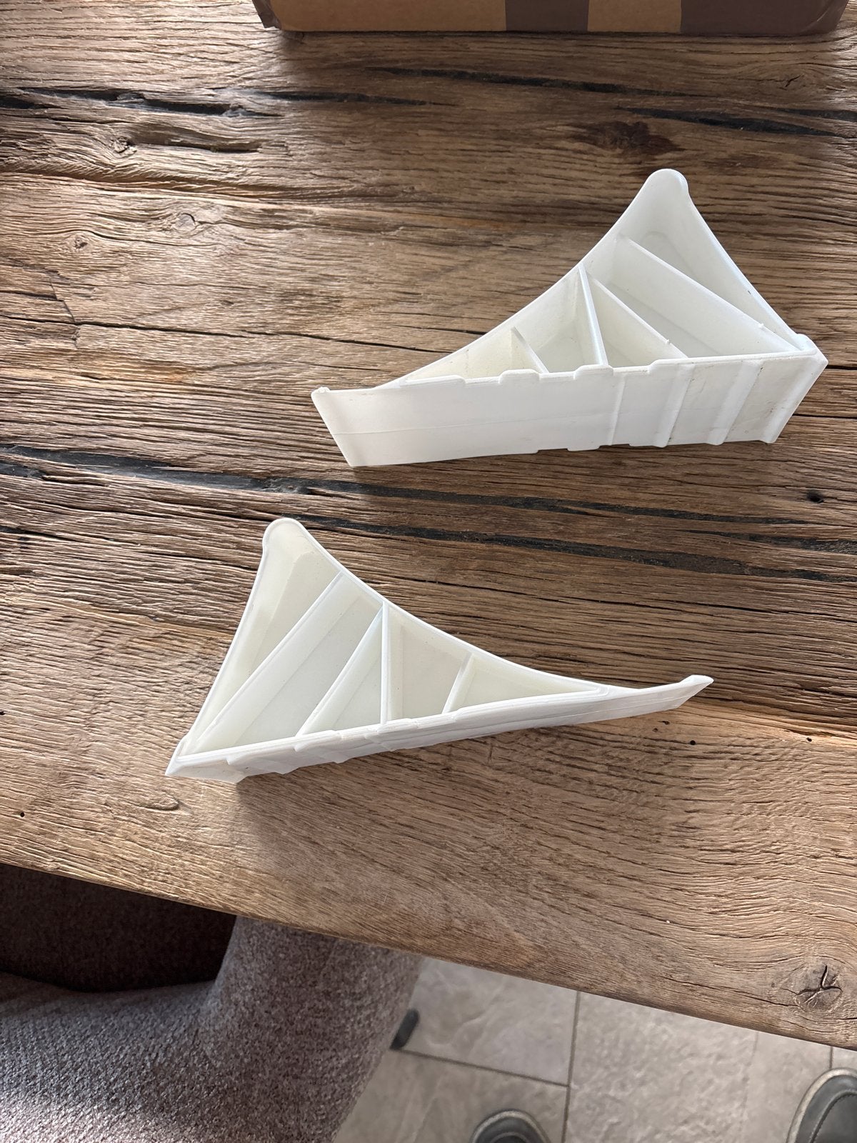 Gratis af te halen 2x wielkeggen voor caravan/camper, Caravans en Kamperen, Ophalen, Gebruikt