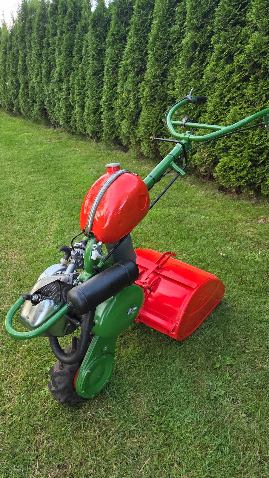 agria 2100 in nette en goede staat, Ophalen