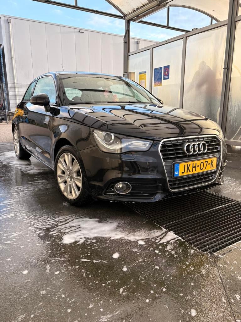 Audi A1 1.4 Tfsi 90KW 2011 Zwart, Voorwielaandrijving, Stof, A1, Zwart