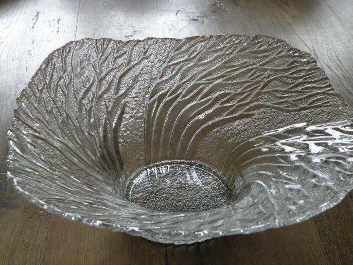 Fins design: Pertti Kallioinen Lasisepät, Metsä Kulho bowl, Antiek en Kunst, Ophalen of Verzenden
