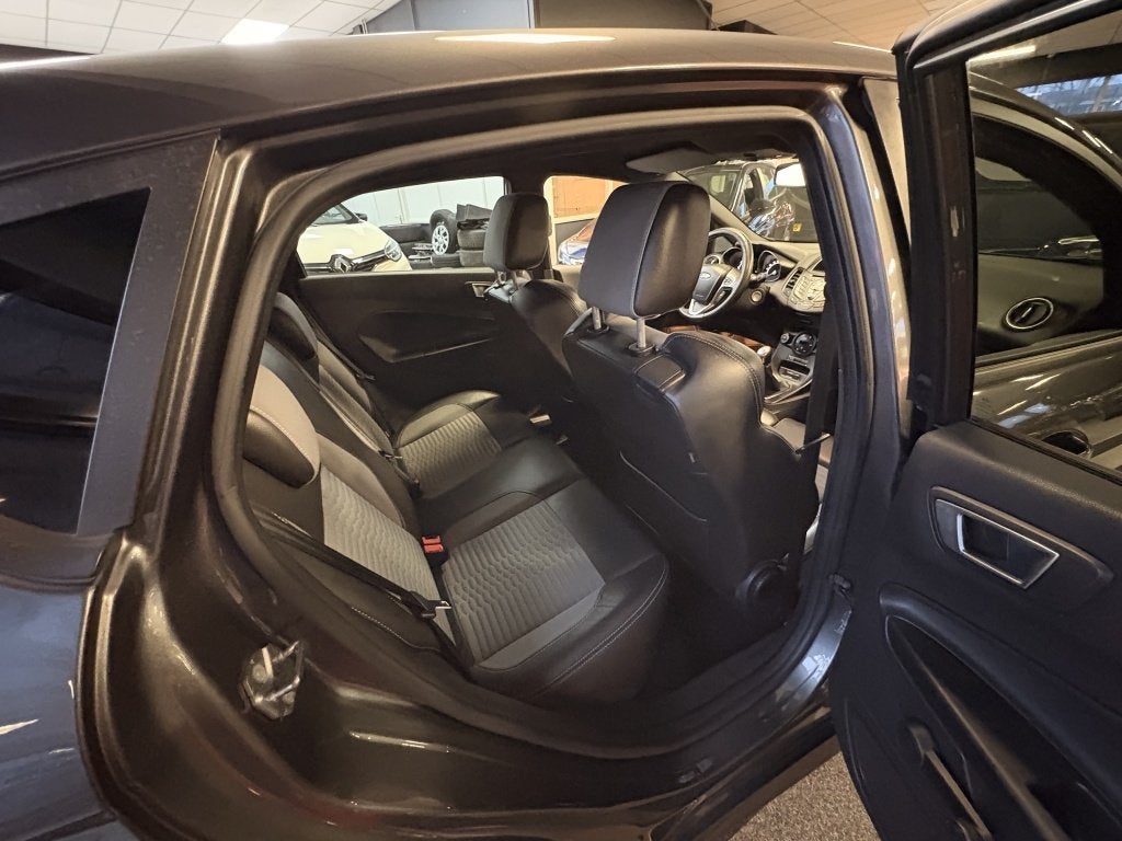 Ford Fiesta ST Line ST Interieur/Recaro/Clima/Stoelverwarmin, Voorwielaandrijving, 101 pk, Euro 6, 23 km/l