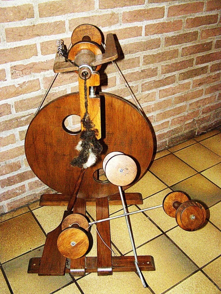 Ariadne spinnewiel schapenwol spinnen spinnenwiel wol, Hobby en Vrije tijd, Ophalen, Gebruikt, Spinnewiel