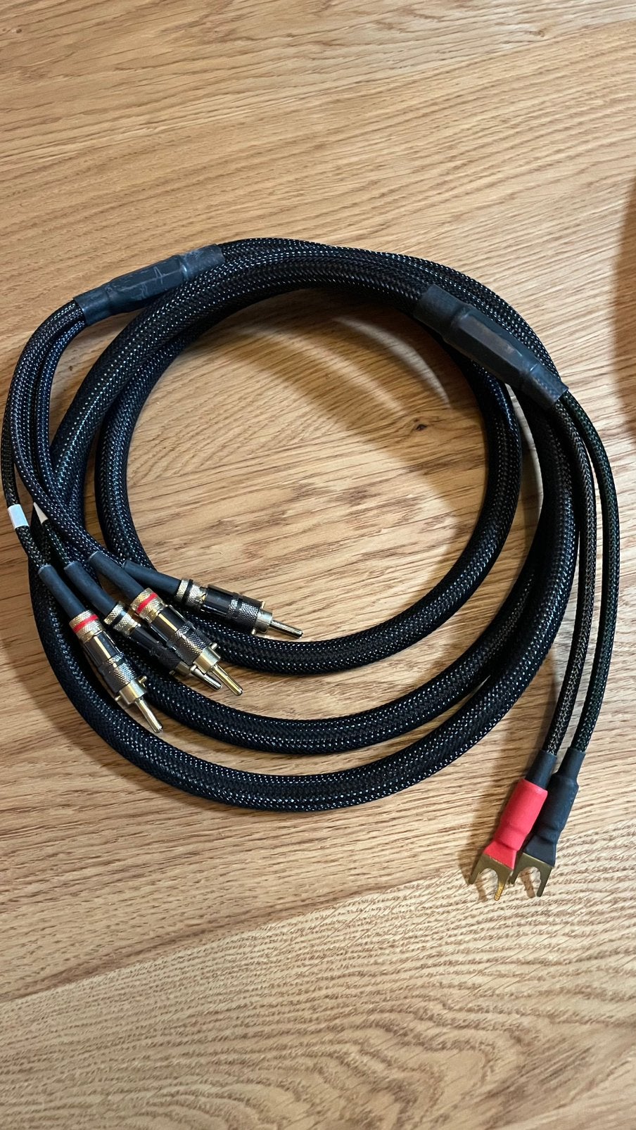 High-end Luidsprekerkabels (2,50 meter, 4 mm2, Bi-Wire, Ophalen of Verzenden, Zo goed als nieuw, 2 tot 5 meter, Luidsprekerkabel