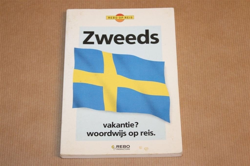 Zweeds — Rebo Op Reis Taalgids Conversatiegids, Europa, Ophalen of Verzenden, Reisgids of -boek, Gelezen