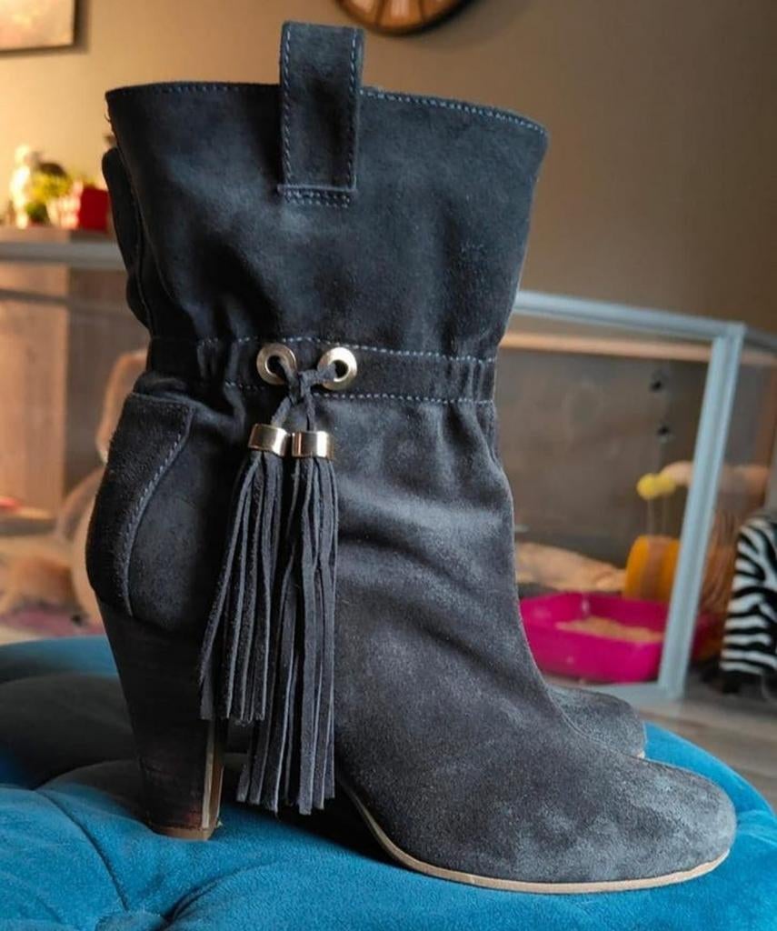 Zwart Suede laarsjes Frida maat 37, Ophalen of Verzenden, Zo goed als nieuw, Zwart