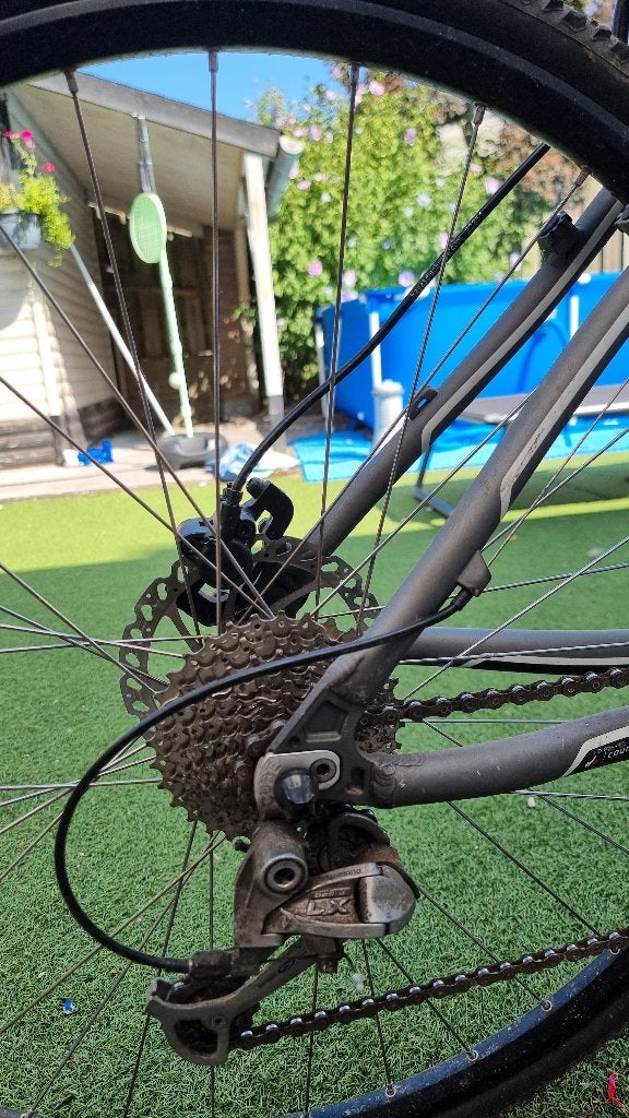 Dames hybryde mountain bike, Fietsen en Brommers, Fietsen | Dames | Damesfietsen, Gebruikt, 47 tot 50 cm, Schijfrem, Ophalen