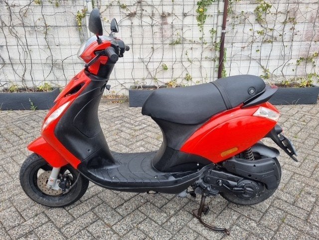 Piaggio ZIP 2014, Ophalen, Gebruikt, Zip, Benzine