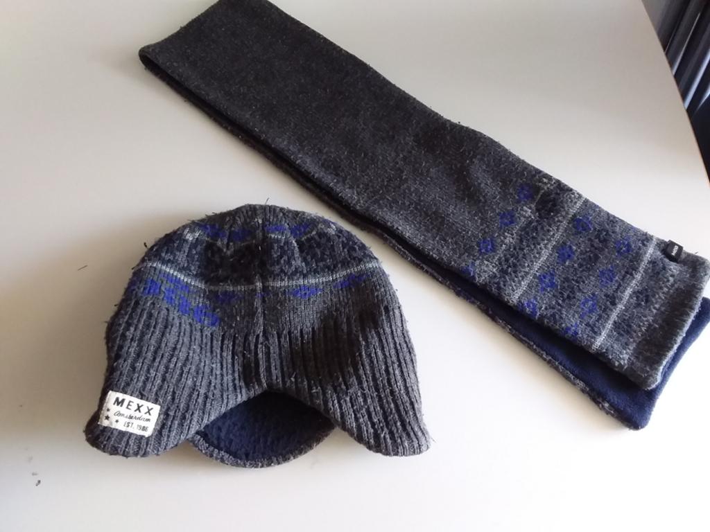 Mexx sjaal en muts, Kinderen en Baby's, Kinderkleding | Mutsen, Sjaals en Handschoenen, Meisje, Ophalen of Verzenden, Zo goed als nieuw